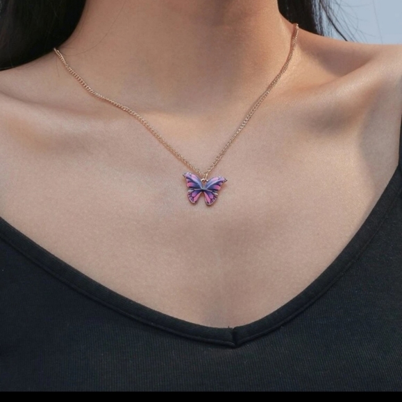 COPY - NEW pink/purple butterfly necklace - Picture 3 of 3